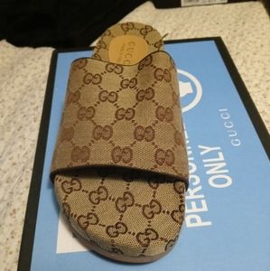 Gucci shoes